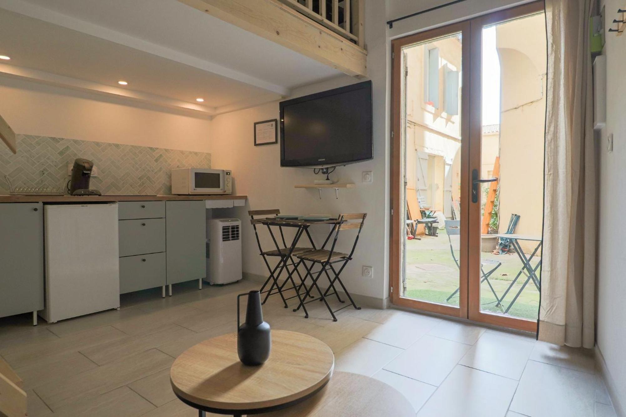 Studio Climatise Mezzanine Avec Parking Montpellier Exterior foto